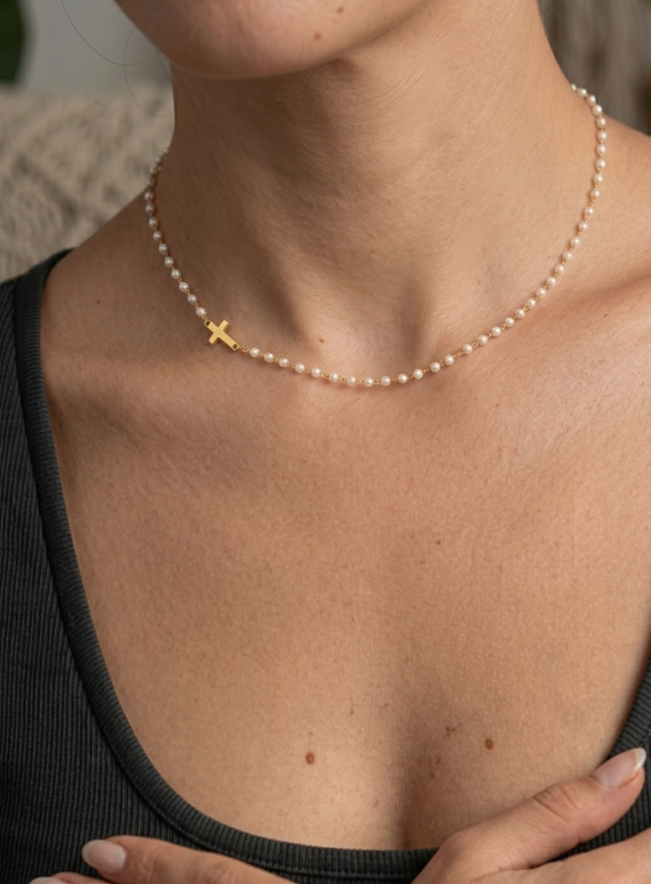 Ilaria | Collana con Croce e Perle
