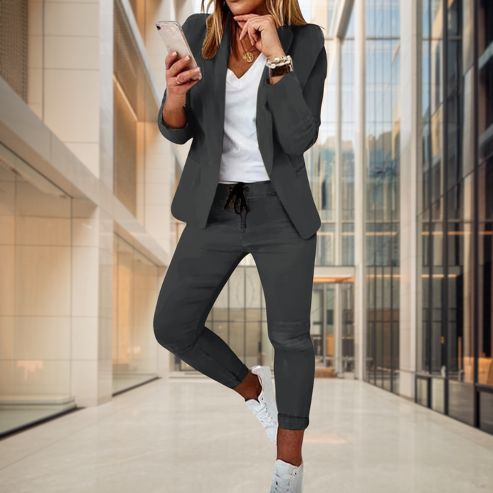 Alyce | Completo di blazer elegante