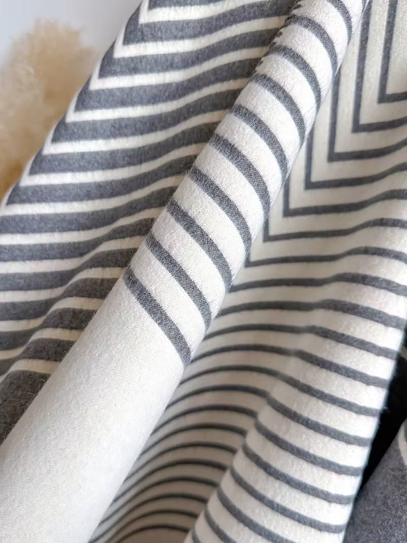 Nolivane | Cappa grafica elegante
