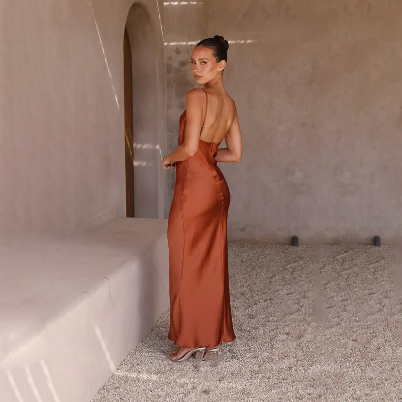 Daira | Abito lungo in satin