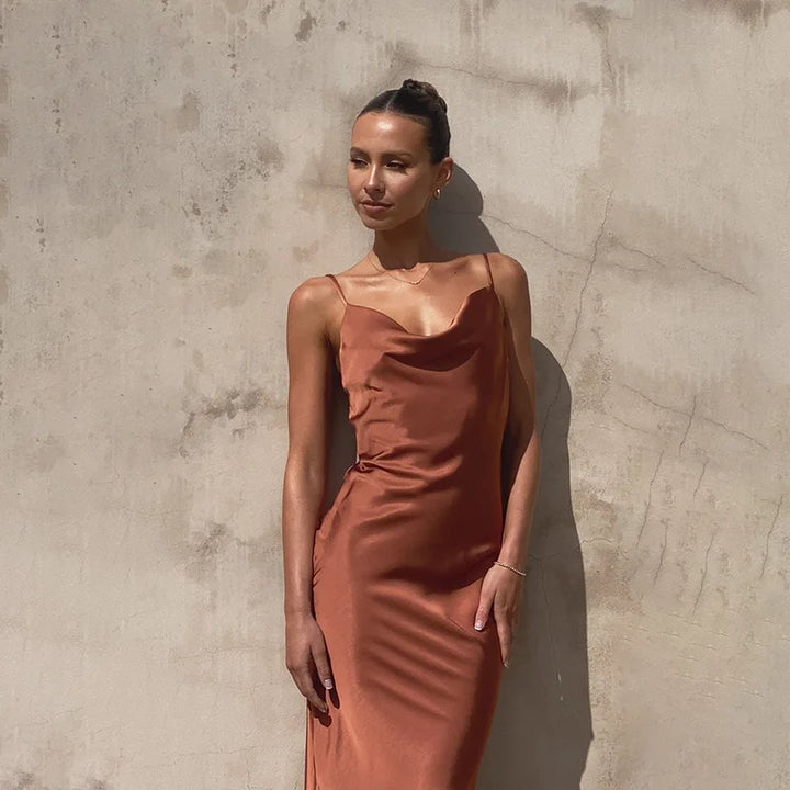 Daira | Abito lungo in satin